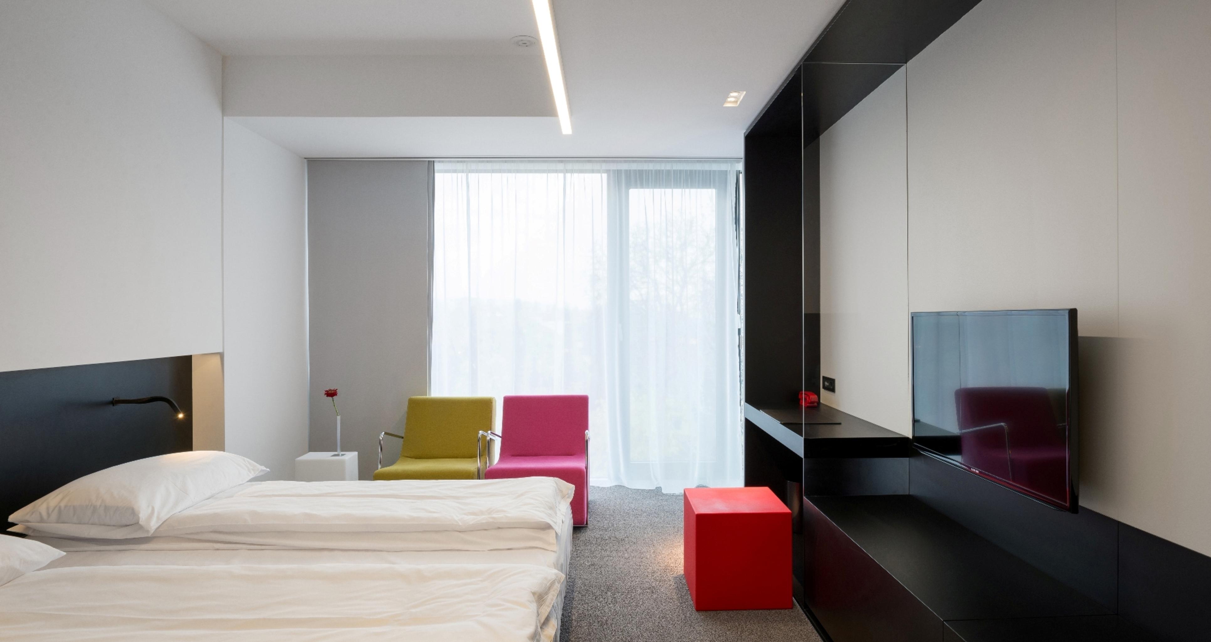 Hotel Privo Тиргу-Муреш Екстер'єр фото